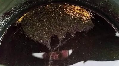 Pasir Hitam atau dikenal dengan "Puya" dari pertambangan emas di Kalimantan Barat, menyimpan harta karun mineral strategis seperti platinum, dan REE. (Dok. foruimining)