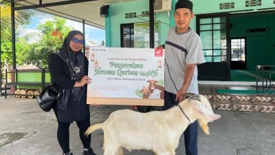 Narasi foto: Astra Motor Kalbar rayakan Idul Adha 1446 Hijriah dengan berbagi hewan kurban (foto: Astra Motor Kalbar)