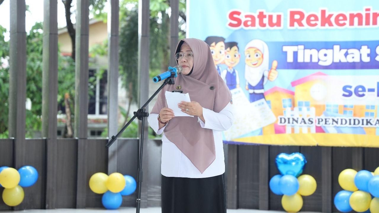 Kepala Dinas Pendidikan dan Kebudayaan Kota Pontianak Sri Sujiarti mengajak siswa SD dan SMP sederajat untuk mengikuti lomba FTBI 2025. Foto: HO/Faktakalbar.id