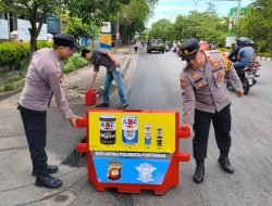 Pengendara Motor Terjatuh Akibat Tumpahan Oli di Jalan Ahmad Yani Pontianak