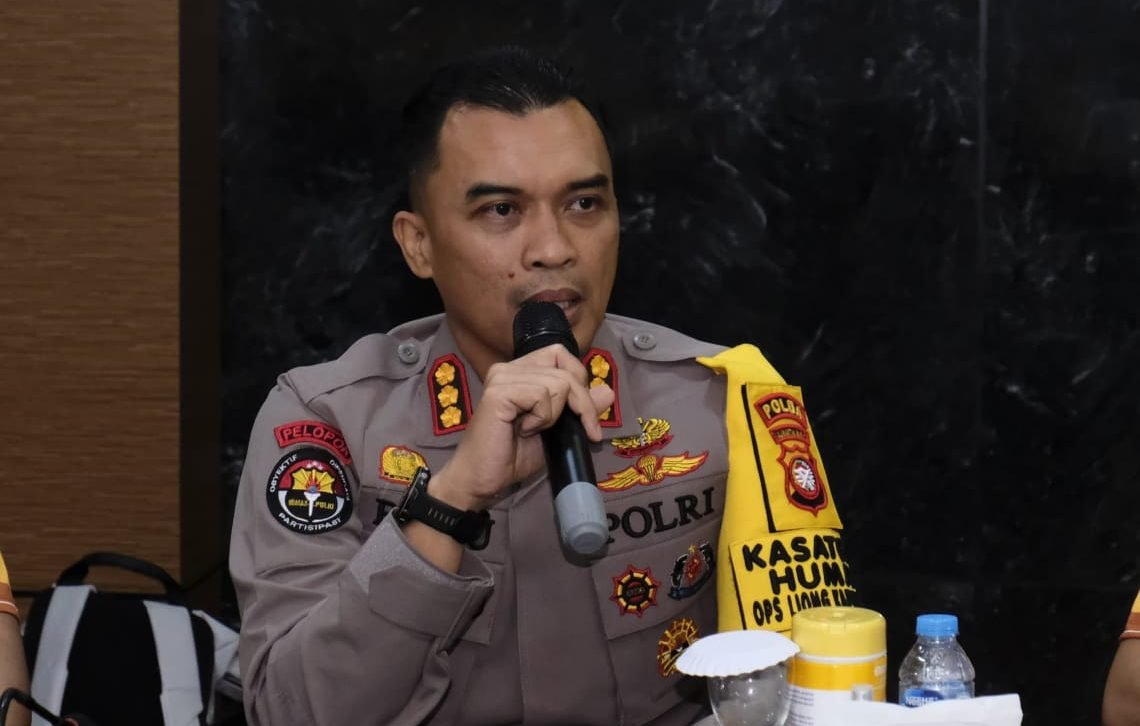 "Kabid Humas Polda Kalbar Kombes Pol Dr. Bayu Suseno menjelaskan kebijakan mutasi dan rotasi jabatan personel."