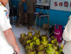 Satpol PP Tertibkan Penggunaan Gas 3 Kg di Pontianak