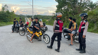 Polisi Patroli di Landak, Imbau Pemuda Tak Pakai Knalpot Brong