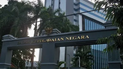 Gedung Badan Kepegawaian Negara (BKN) di Jakarta. BKN memastikan rekrutmen CASN 2025 hanya fokus pada formasi PPPK di tiga instansi pusat dan meniadakan seleksi CPNS.