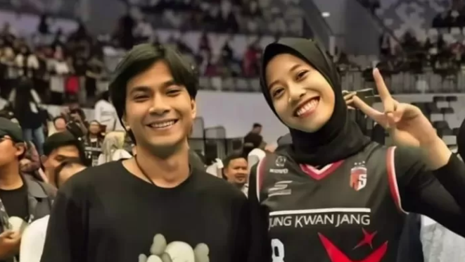 Potret Dio Novandra, pacar Megawati Hangesti Pertiwi yang pernah dikenalkan saat tim Jung Kwanjang Red Sparks ke Indonesia (Instagram/megawatihangestrip)