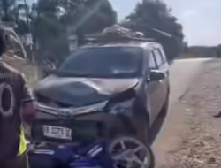 Kecelakaan Lalu Lintas Libatkan Motor dan Mobil di Simpang RS Parindu, Tayan Hulu