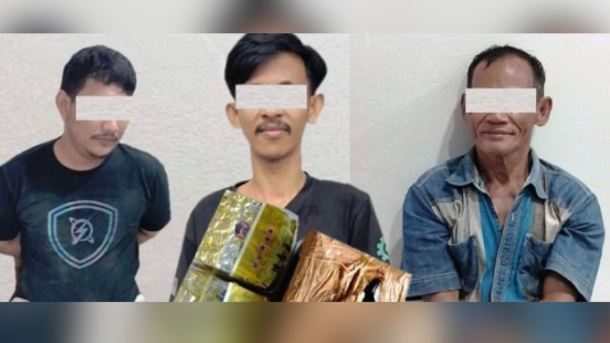 Tiga tersangka kasus narkotika 2 kg sabu diamankan petugas BNNP Kalbar di perbatasan Entikong, Kabupaten Sanggau, pada (13/7/2025). (Dok. Ist)