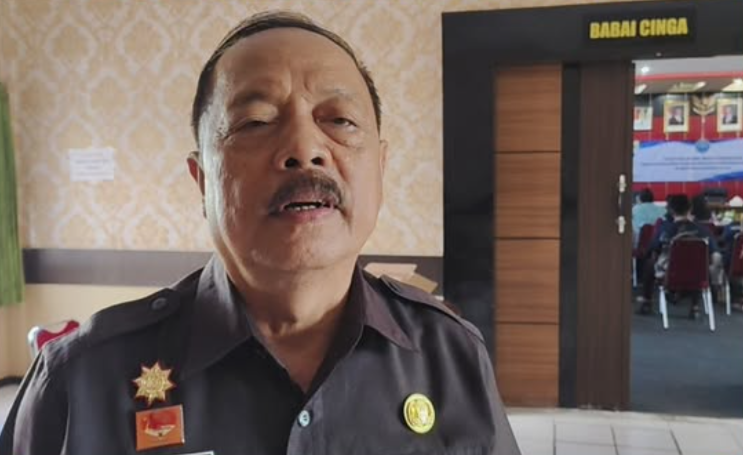 Bupati Sanggau Yohanes Ontot menegaskan komitmen penindakan PETI dalam acara peluncuran aplikasi pelaporan masyarakat, Selasa (29/07/2025). (Dok. Ist)
