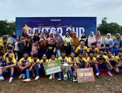 SSB Kapuas Khatulistiwa Sabet Dua Gelar Juara Sepak Bola U-13 Kalbar