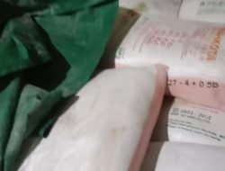 Breaking News: Polda Kalbar Gerebek Gudang Pupuk Diduga Ilegal di Sungai Ambawang, 100 Karung Disita