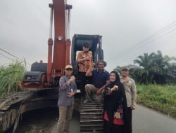 Atasi Banjir, Bupati Sujiwo Apresiasi Upaya Normalisasi Saluran oleh BWS Kalimantan