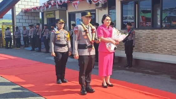 Kapolres Bengkayang yang baru, AKBP Syahirul Awab, dalam upacara serah terima jabatan di Mako Polres Bengkayang, Sabtu (19/7/2025). (Dok. Ist)