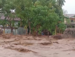 Banjir Bandang Terjang Bantaeng, 1.295 KK Terdampak