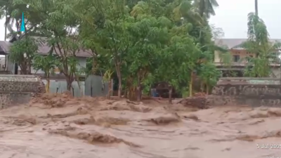 Banjir Bandang Terjang Bantaeng, 1.295 KK Terdampak