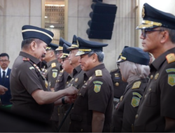 Jaksa Agung Lantik 34 Pejabat Eselon II di Lingkungan Kejaksaan