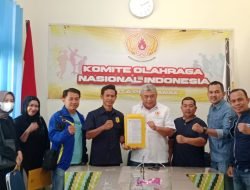 KONI Pontianak Salurkan Dana Pembinaan Cabor, Wujud Komitmen Pemkot Majukan Olahraga