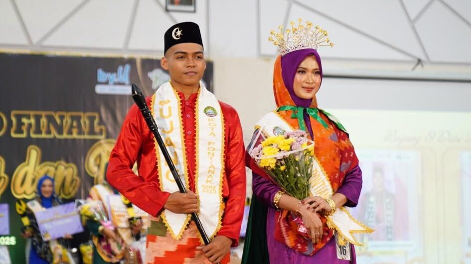 Adrian Putra Ramadhan dan Diva Aurelia saat dinobatkan sebagai Bujang dan Dare Pontianak 2025 dalam malam Grand Final di Hotel Ibis Pontianak, Jumat (15/8/2025).