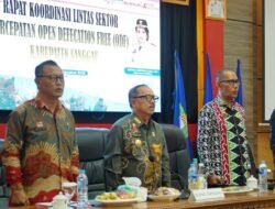 Bupati Sanggau Targetkan Seluruh Desa Bebas ODF di 2025