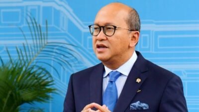 CEO Danantara Tegaskan Tak Ada Rencana Ambil Alih 51% Saham BCA