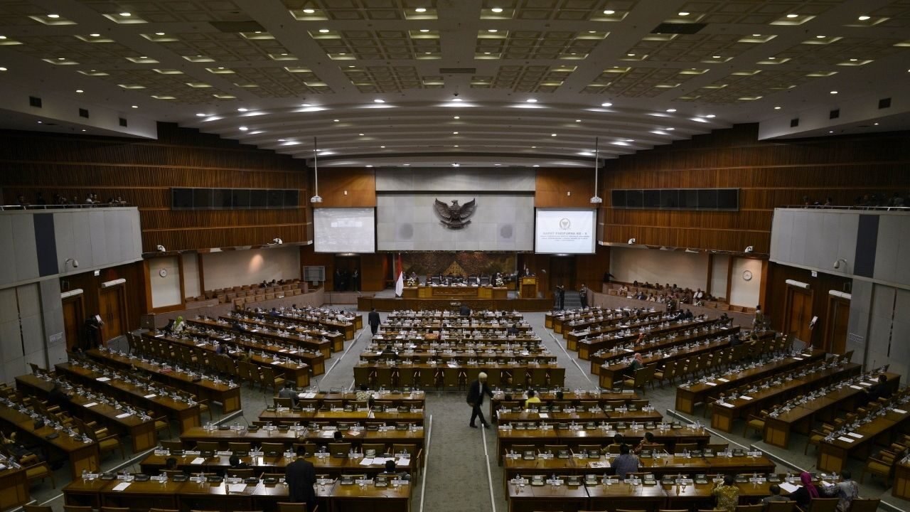 DPR RI akan membawa RUU Haji dan Umrah ke rapat paripurna Selasa esok untuk disahkan jadi UU.