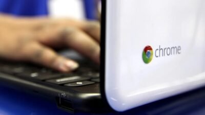 Ilustrasi Laptop Chromebook. Penyidik Kejagung memeriksa pengadaan Chromebook yang diduga bermasalah di berbagai daerah, sebagai bagian dari perluasan penyidikan kasus korupsi proyek Kemendikbud Ristek.