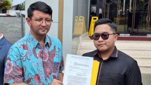 Kuasa hukum Tom Lembong Septo Ahady, dan Ikhsan Prasetya. (Dok. Ist)