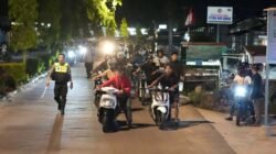 Sebanyak 131 unit motor, yang sebagian besar dikendarai oleh remaja di bawah umur, kini diamankan di Mapolres Sintang usai terjaring razia balap liar.