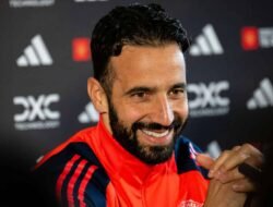 Manchester United Kalah Tipis dari Arsenal, Ruben Amorim: “Saya Sangat Bangga dengan Para Pemain”