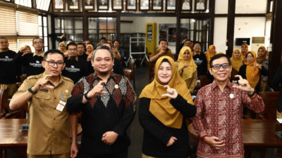 Kegiatan bimbingan teknis dan sosialisasi PPID yang digelar Pemkot Pontianak untuk perangkat daerah, Selasa (05/08/2025). (Dok. HO/Faktakalbar.id)