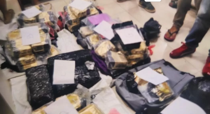 Barang bukti sabu seberat 78 kilogram dan 50.000 butir ekstasi diamankan dalam penggerebekan di perbatasan Dusun Tangit 1, Kapuas Hulu. (Dok. Ist)