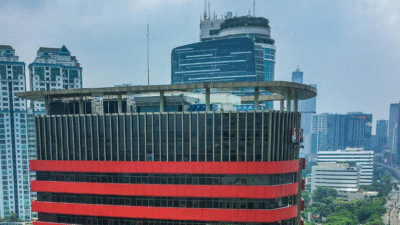 Gedung Merah Putih KPK di Jakarta, tempat Plt Deputi Penindakan dan Eksekusi KPK menyampaikan perkembangan pencarian buron Emylia Said dan Herwansyah. (Dok. Google Maps)
