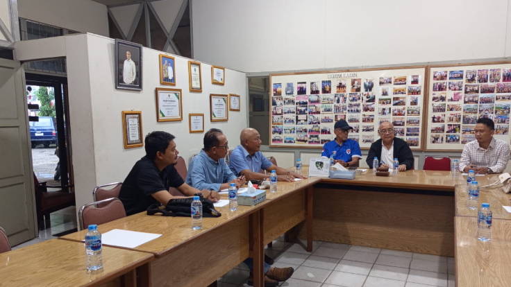 Kadin Kalbar bersama PurNature Khatulistiwa LCC membahas skema ekspor kratom satu pintu untuk mempermudah kontrol dan menjaga kestabilan harga. (Dok. HO/Faktakalbar.id)