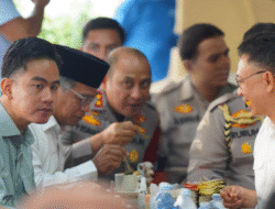 Wapres Gibran Ngopi Bareng Edi Kamtono di Warkop Legendaris Pontianak