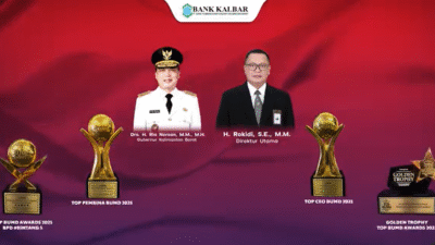 Bank Kalbar menerima penghargaan BUMD Terbaik dalam Tribun Pontianak Awards 2025 sebagai apresiasi atas kontribusi dalam penguatan ekonomi daerah. (Dok. HO/Faktakalbar.id)