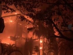 Gedung DPRD Kota Makassar Hingga DPRD Sulsel Dibakar Massa, Seorang Pejabat Tewas Terjun dari Lantai 4