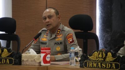 Kapolda Kalimantan Barat Irjen Pol. Pipit Rismanto, saat memimpin Anev Gelar Operasional Triwulan II Tahun 2025 dan Anev Ketahanan Pangan di Graha Khatulistiwa Polda Kalbar.