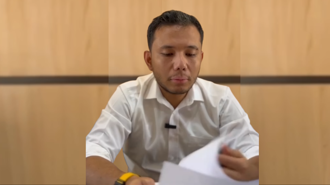 Kompol Wawan Darmawan memberikan keterangan pers terkait penangkapan wartawan berinisial EAS atas dugaan pemerasan pengusaha di Pontianak Utara. (Dok. Polresta Pontianak)