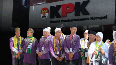 KPK meminta jemaah haji 2024 melapor jika mendapat layanan buruk untuk melengkapi penyidikan korupsi kuota haji. (Dok. Faktakalbar.id)