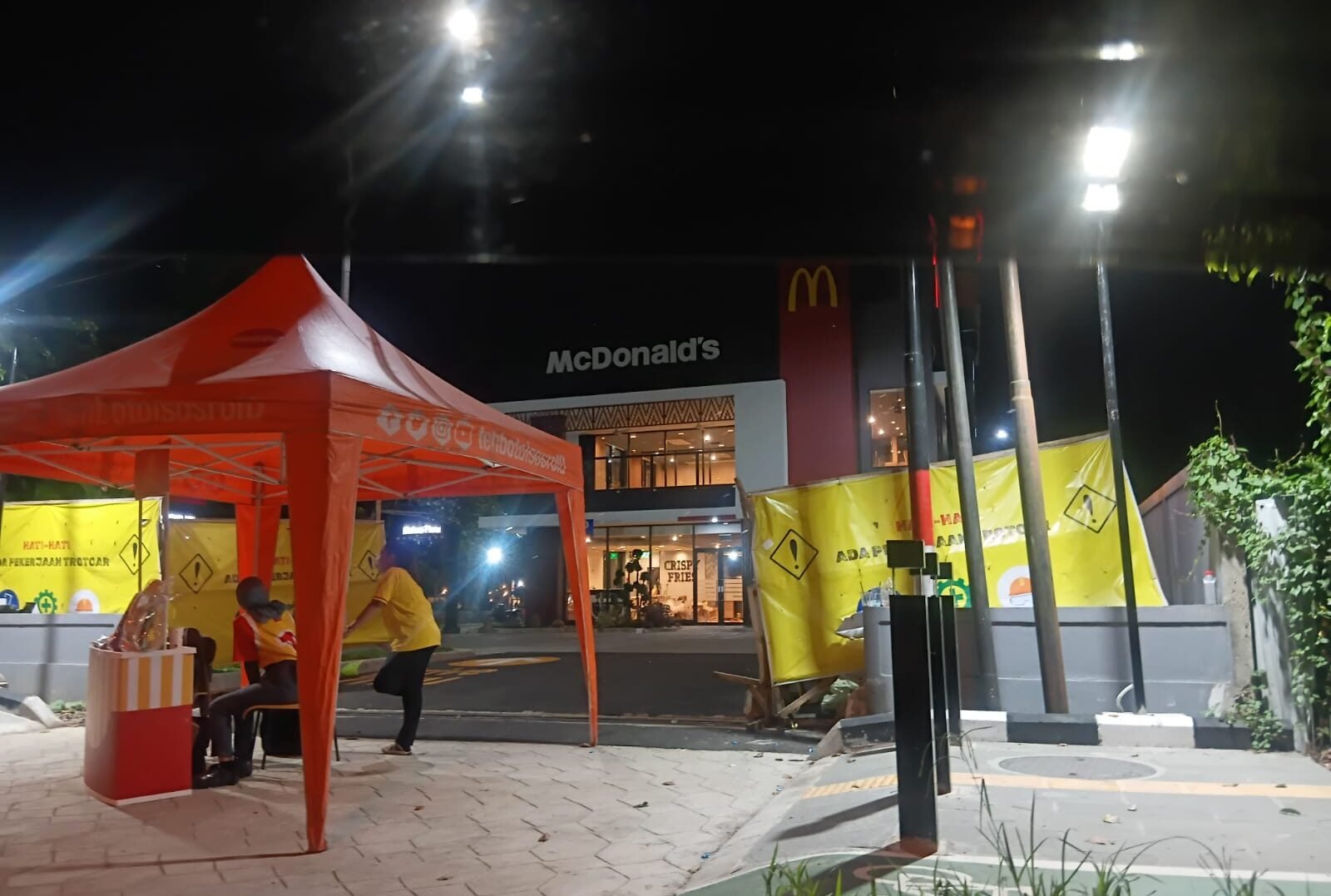 "polemik-mcdonalds-di-lahan-telkom-pontianak-segera-buka"