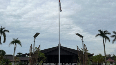 "Proyek rehabilitasi kawasan Pendopo Gubernur Kalimantan Barat senilai Rp1,5 miliar ditemukan dipecah menjadi enam paket. (Dok. Dhn/Faktakalbar.id)"