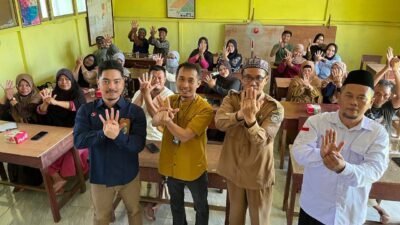 Telkom Kalbar Gelar Sosialisasi NIB dan Sertifikasi Halal untuk 30 UMKM di Desa Kuala Dua