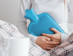 Nyeri Datang Bulan? 7 Langkah Pertolongan Pertama yang Bisa Kamu Lakukan!