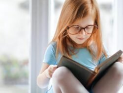 Cara Efektif Menumbuhkan Minat Baca Buku pada Anak
