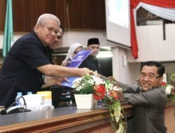 Sekda Harisson Hadiri Paripurna Pandangan Umum Fraksi DPRD Bahas Raperda Kebudayaan dan Jamkrida