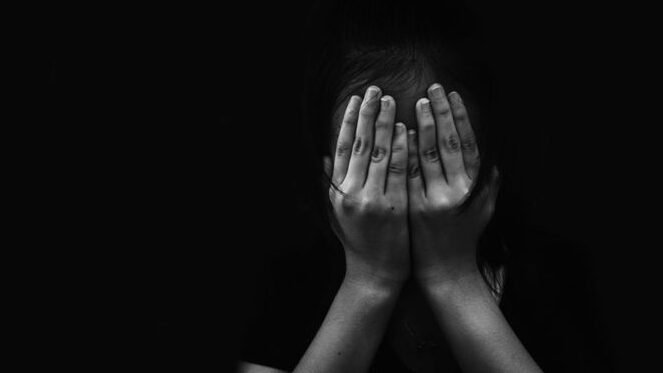 Himpunan Mahasiswa Islam (HMI) Cabang Sambas mendesak pemerintah daerah segera membentuk Komisi Perlindungan Perempuan dan Anak Daerah (KPPAD) untuk menekan kasus kekerasan yang meningkat di wilayah tersebut.