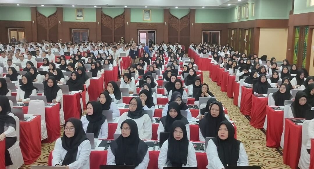 "BKN merilis jadwal terbaru penetapan PPPK Paruh Waktu 2024. Ketahui tenggat waktu pengisian DRH dan pengusulan NI PPPK yang diperpanjang untuk instansi dan peserta. "