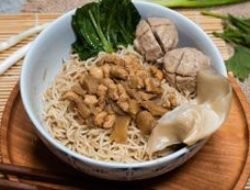 Jajanan Wajib Saat Musim Hujan yang Bikin Hati dan Perut Hangat