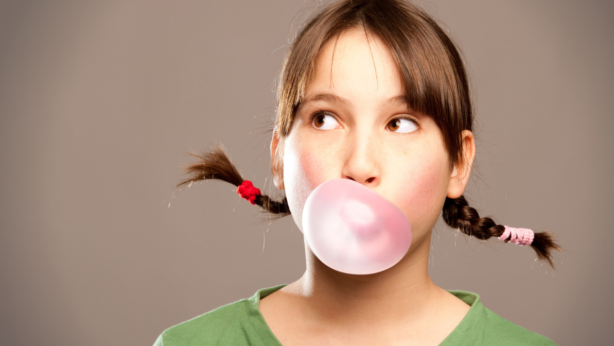 "Ingin tahu rahasia di balik permen karet? Dari meningkatkan fokus hingga mengurangi stres, temukan manfaat tak terduga yang bisa mengubah hidupmu. "