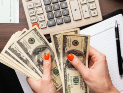 Kuasai Penuh Uangmu: Panduan Praktis Mengatur Keuangan untuk Raih Kebebasan Finansial