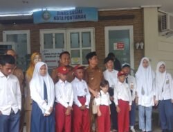 Pemkot Pontianak Lepas 12 Lulusan Angkatan Pertama Sekolah Rakyat Rintisan